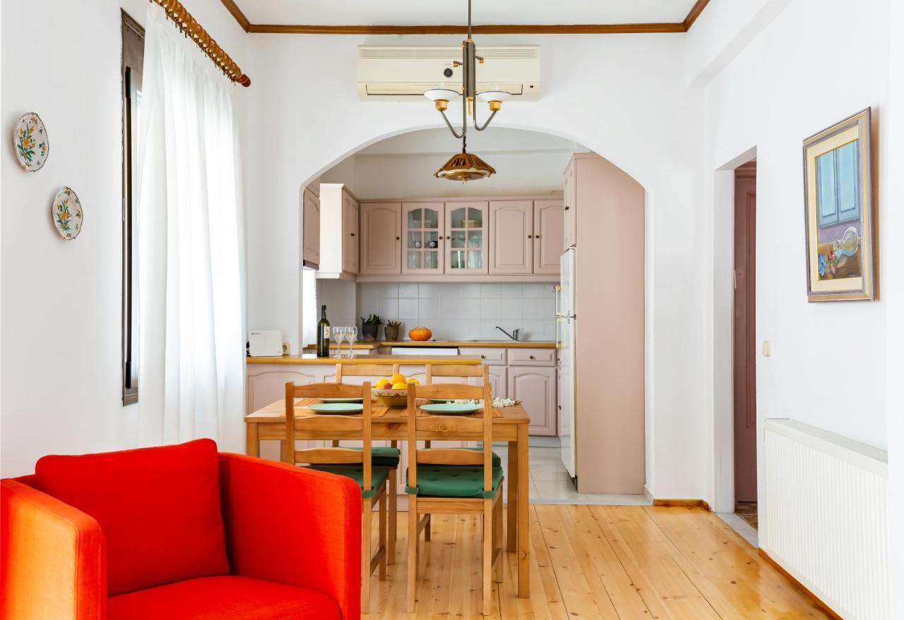 Cath'S Guesthouse Skópelos Eksteriør bilde